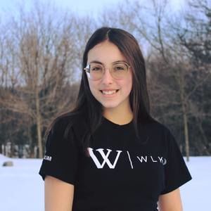 Meet your Posher, Loriane